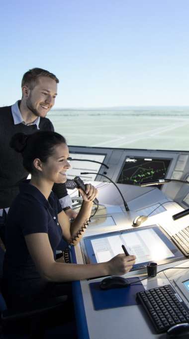 workstation in the tower simulator workstation in the tower simulator